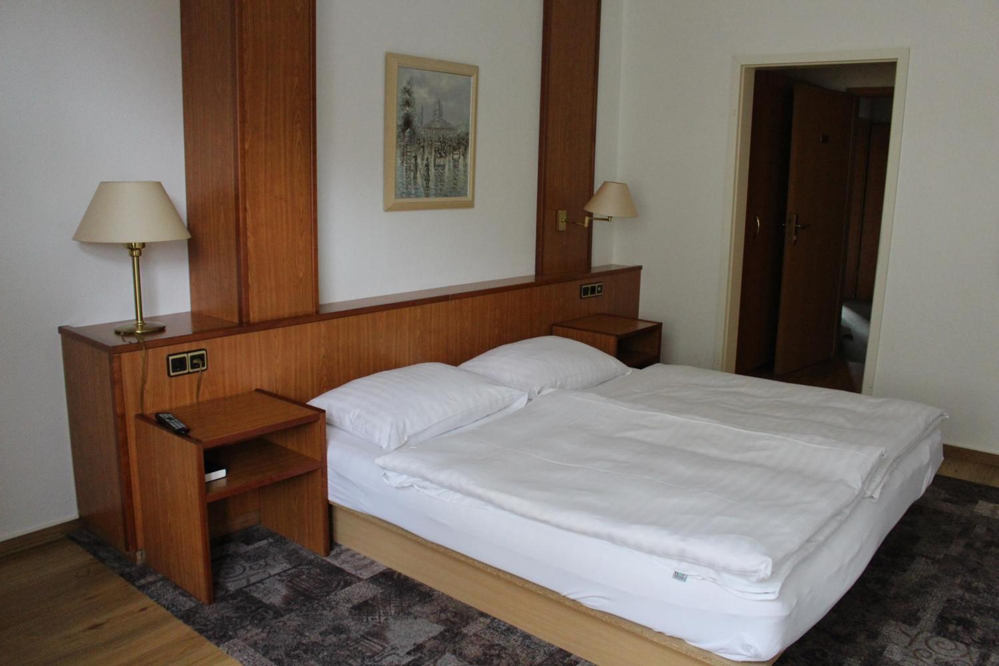 Hotel Zur Post Neubruchhausen المظهر الخارجي الصورة