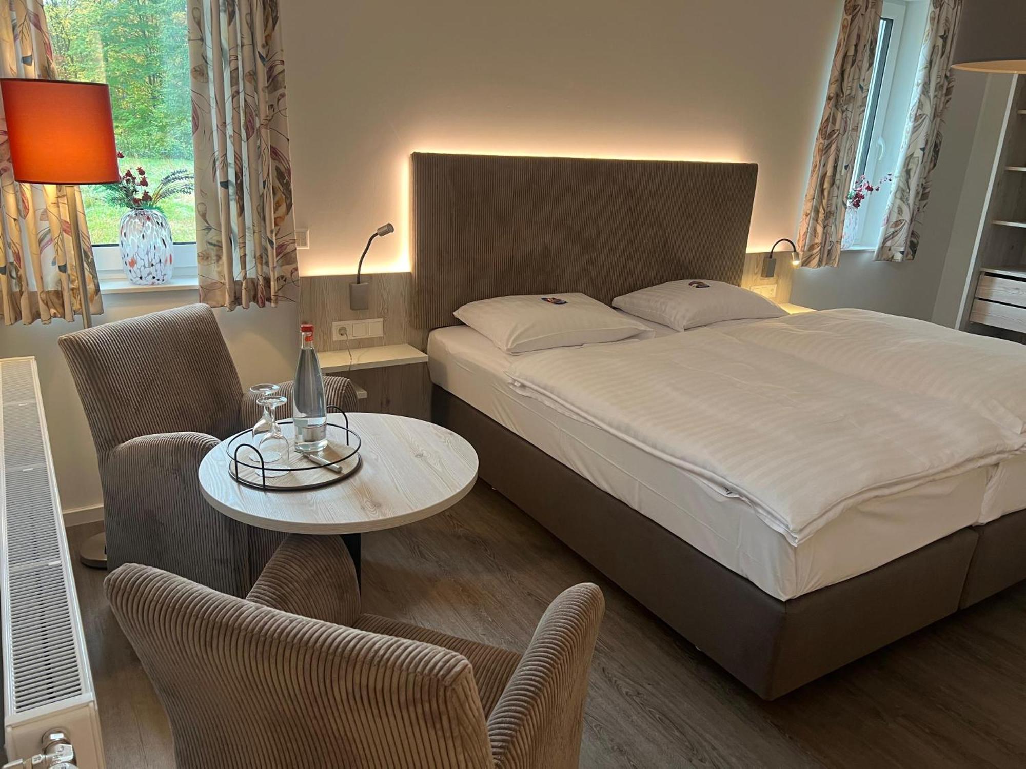 Hotel Zur Post Neubruchhausen المظهر الخارجي الصورة